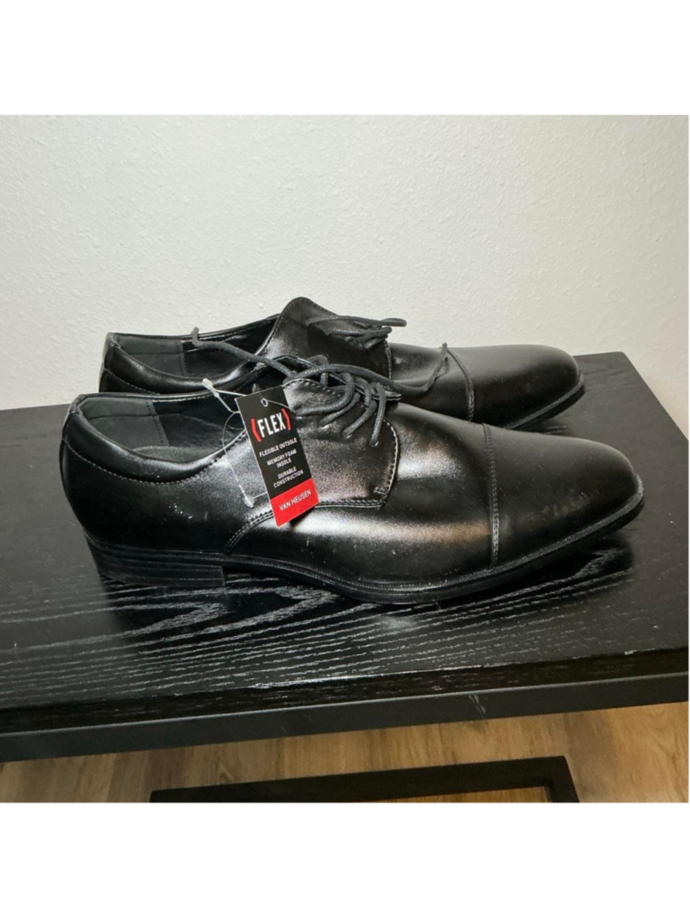 NWT Van Heusen Flex Black Cap Toe Dress Shoes Men’s Size 12 Memory Foam